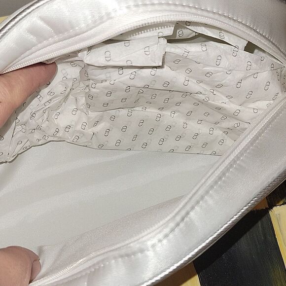 DIOR Parfums Cosmetic Case Bag White Silver - Picture 10 of 11